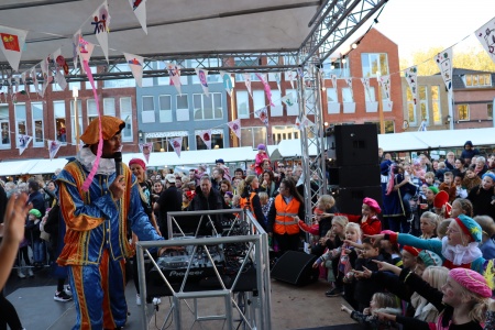 20221112-Intocht-206